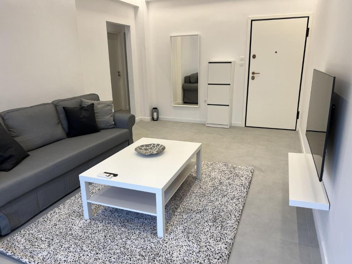 Comfy Apartment In Nea Smirni Athen Eksteriør billede